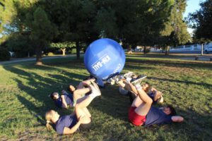 Kin-Ball